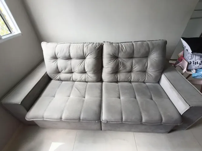SOFA RETRATIL / CAMA QUEEN NOVO TEM GARANTIA