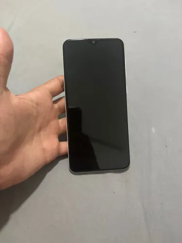 Samsung Galaxy A30S com defeito