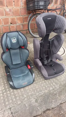 Cadeira infantil para automóveis 