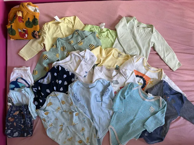 Lote body e calça bebê 0-6 meses