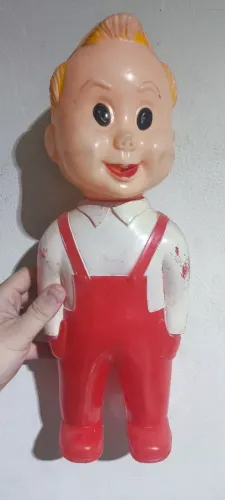 Boneco alvinho