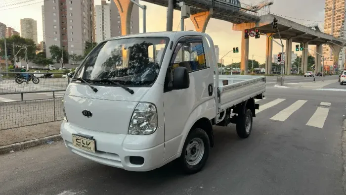 Kia Motors Bongo K-2500 2.5 4X2 TB Diesel 2011