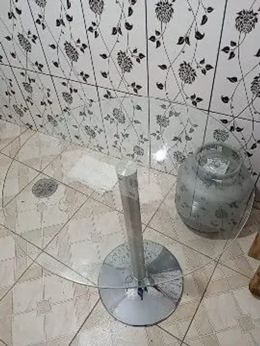 Vendo mesa de vidro redonda