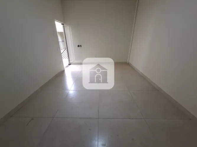 Sala comercial para locação no bairro Saraiva