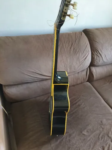 Violão elétrico 