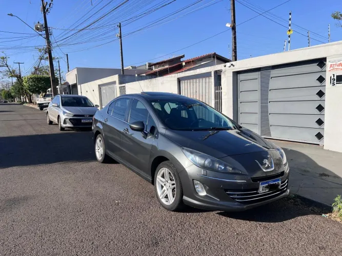 Peugeot 408 Sedan Griffe 1.6 Turbo 16V 4P Aut. 2013