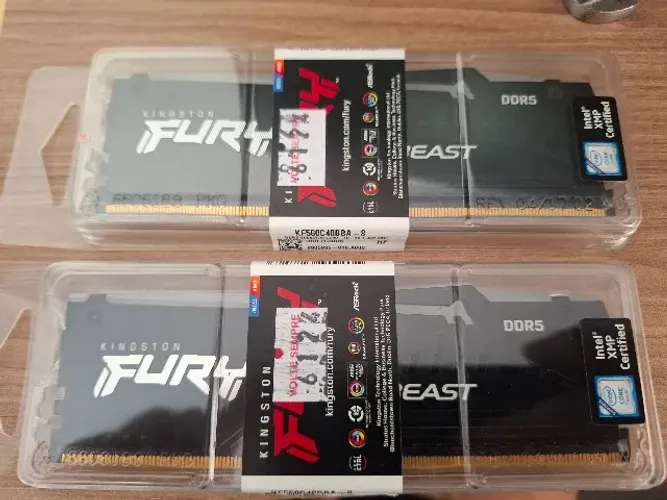 Memória Fury Beast Rgb Xmp 16gb (2x8) 6000mhz Ddr5 Kf560c40bba-8