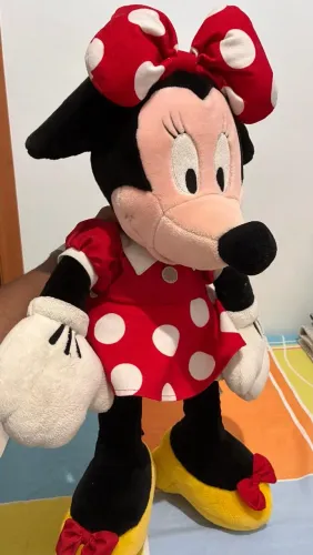 Vendo minnie de pelúcia