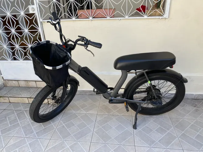 Bicicleta Elétrica Lev Cruiser + e Cesta Gts