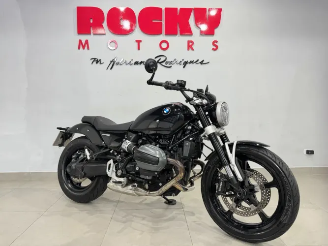 BMW R 12 Cruiser