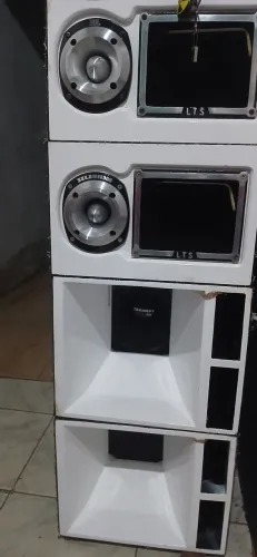 Vendo som completo de ótima qualidade 