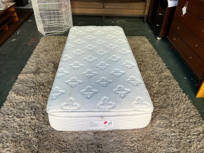 Colchão de Solteiro com Pillow Top Itália Umaflex Molas Ensacadas