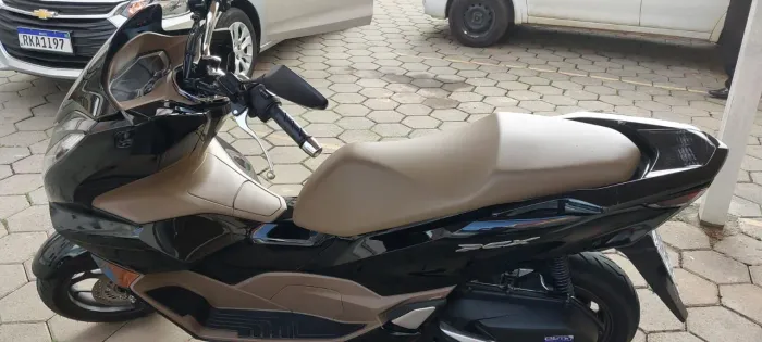 PCX Vendo ou troco por Bros 160