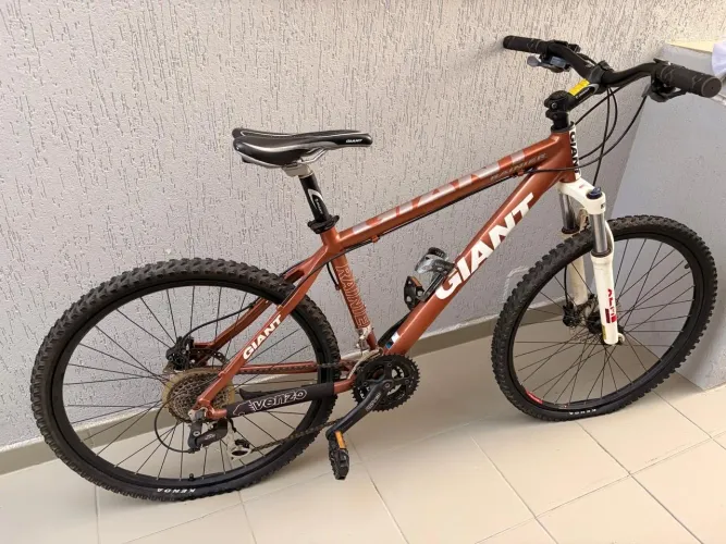 Bicicleta Giant Rainier Aro 26