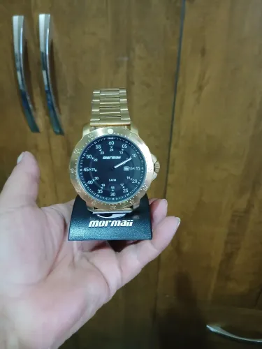 Relógio masculino novo.
