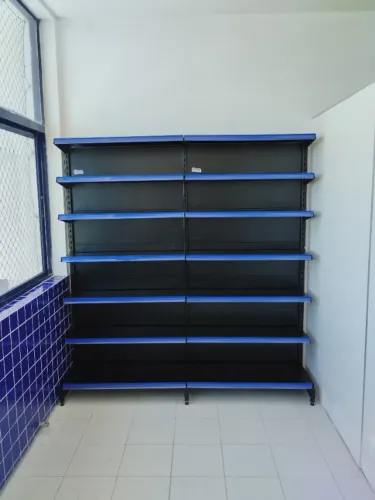 GONDULAS DE PAREDE 1,96 X 92 X 30 PRETA