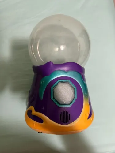 Magic Mixies Magical Crystal Ball