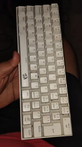 Teclado red Dragon mecânico 60% ( Leia Descrição)