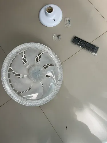 Ventilador de teto retrátil 
