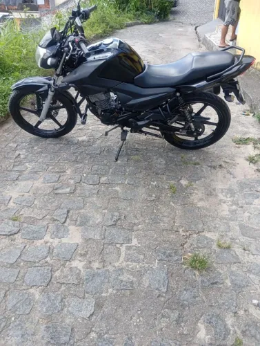 Yamaha Factor 2023 | 52.000 km | Completa