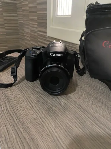 Câmera Canon SX60HS