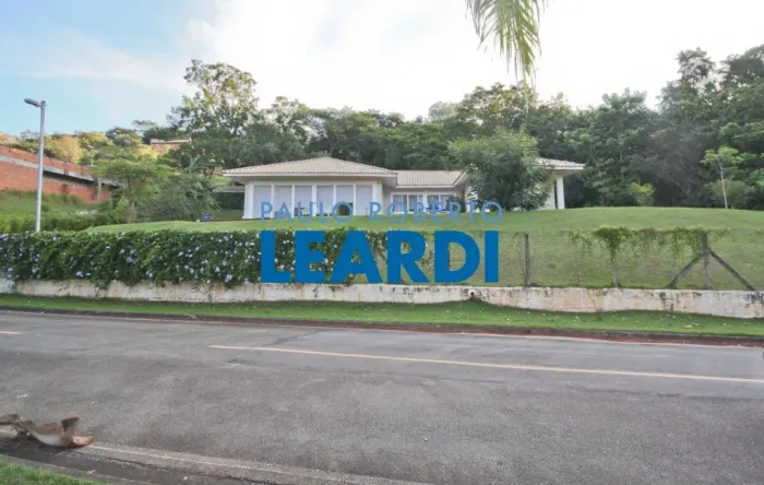 CASA EM CONDOMÍNIO - ALPHAVILLE - SP