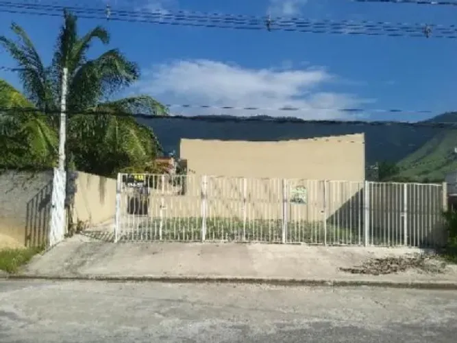 Imóvel em região valorizada Casa no Cabucu, Nova Iguacu - RJ, Nº 382, 1 quarto, 360m² | V