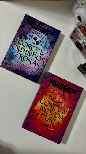 Livros ACOTAR (Corte de Espinhos e Rosas + Corte de Névoa e Fúria) - Capa antiga