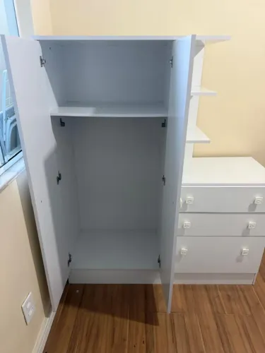 Guarda roupa