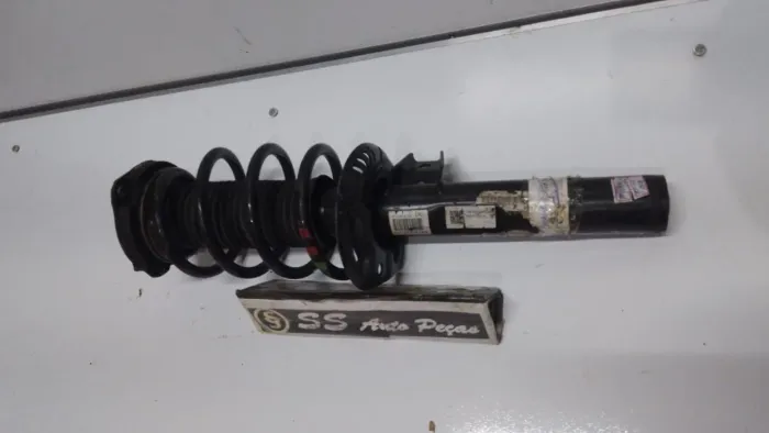 VW tinguan 2112/16...amortecedor c/ mola batente zerado original lado esquerdo.