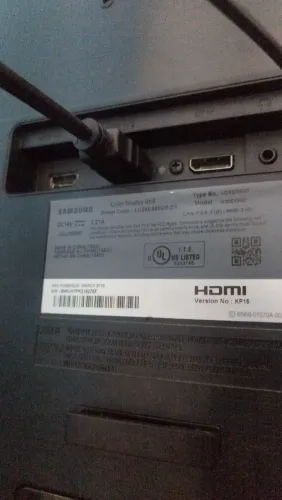 Monitor gamer da Samsung