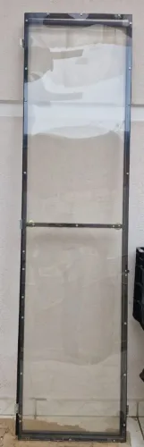Portas Grandes e Pequenas transparente 