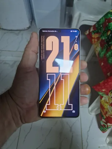 V ou T poco x6 pro 512 gb e 12 de ram