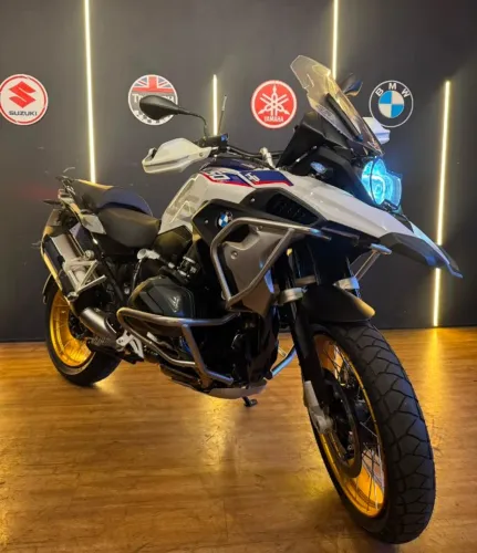 BMW R 1250 HP 2020 NOVISSIMA