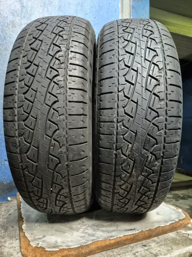 Par de pneus 225/65r17 pirelli