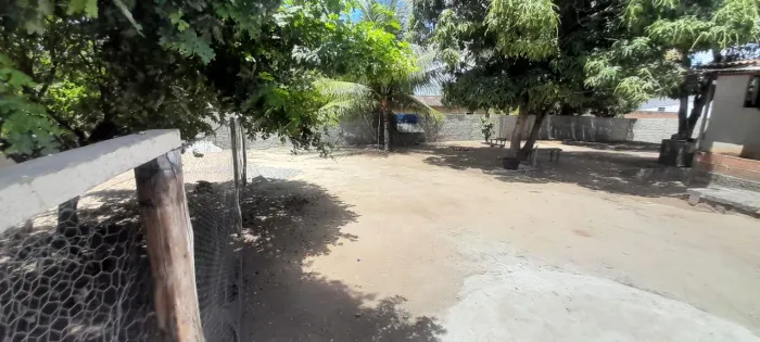 Casa + terreno de 590m²