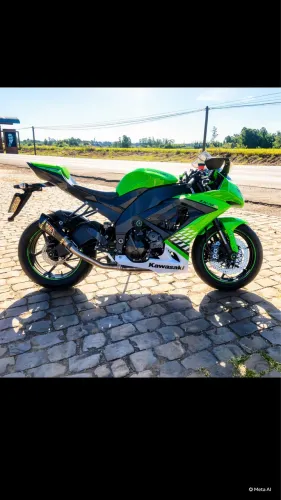 ? Kawasaki ZX-10R 1000cc | 200cv | IPVA 2026 Pago | Impecável | R$ 37.000