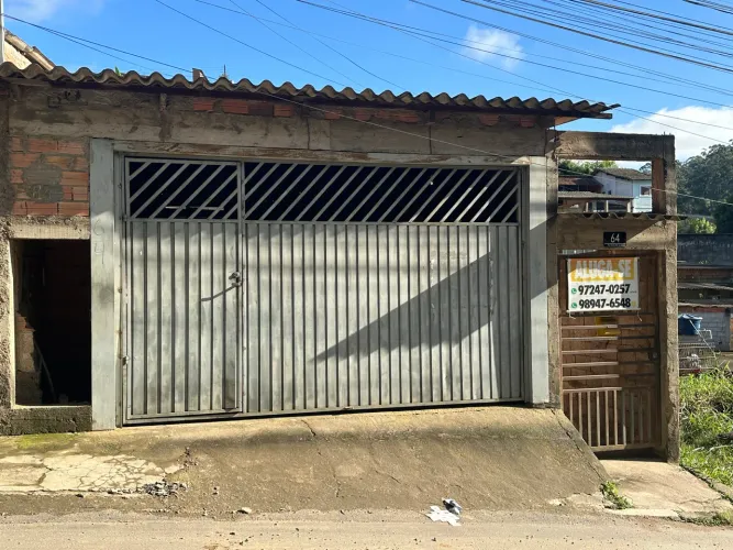 Aluga-se casa em Embu das Artes