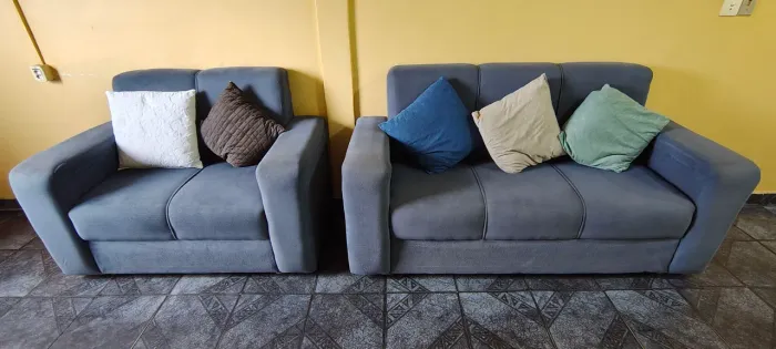 Estofados em Tecido Aveludado 