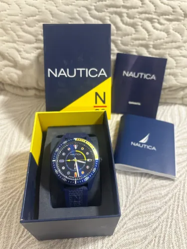 Nautica N83 original com pulseira de silicone azul
