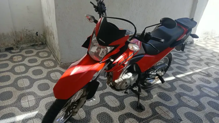 Honda NXR Bros 160- Bem conservada