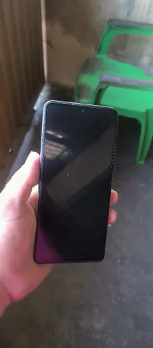 VENDE-SE UM XIAOMI POCO F4