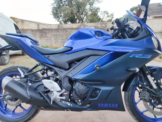 Yamaha R3