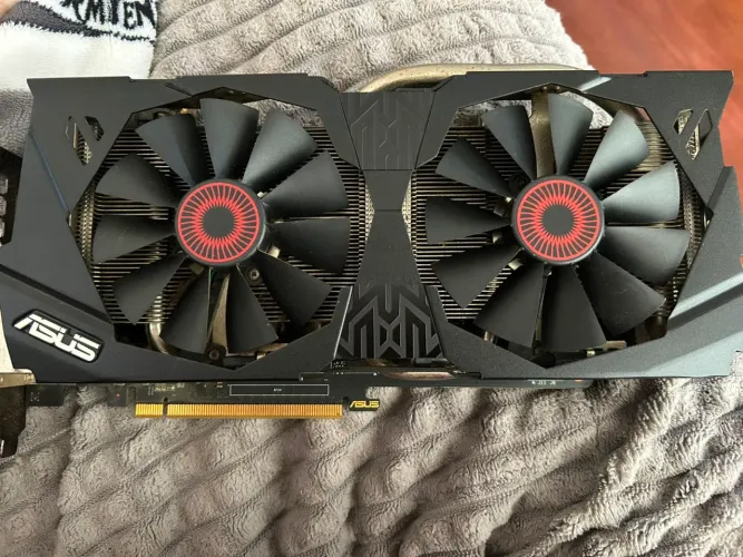 Placa de video GTX 970 ASUS STRIX 4GB - Funcionando Perfeitamente!
