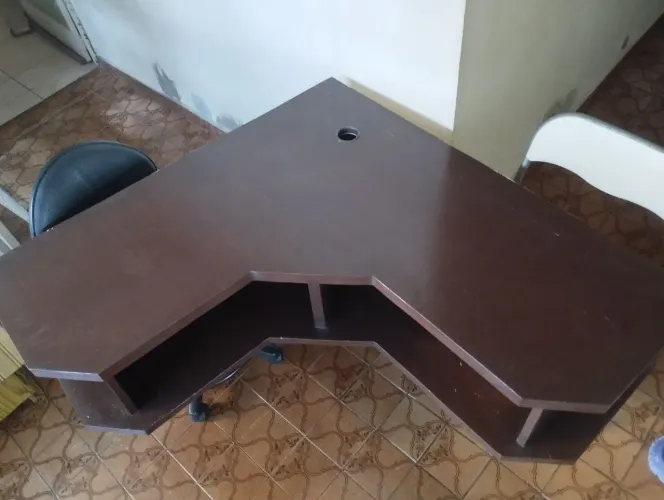 Rack para TV antigo