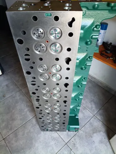 Cabeçote volvo