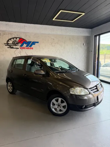 Volkswagen Fox City 1.0 MI/ 1.0mi Total Flex 8V 5P 2010
