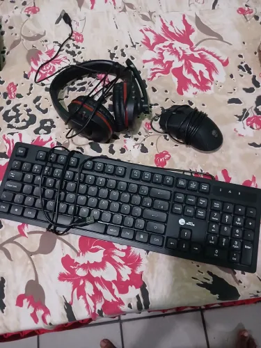 Kit teclado e mouse ótimo eatado