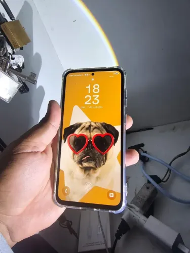 Vendo celular A 57 256 GB por 900 aceito trocas