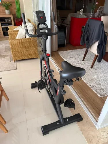 Bicicleta ergométrica nova sem uso